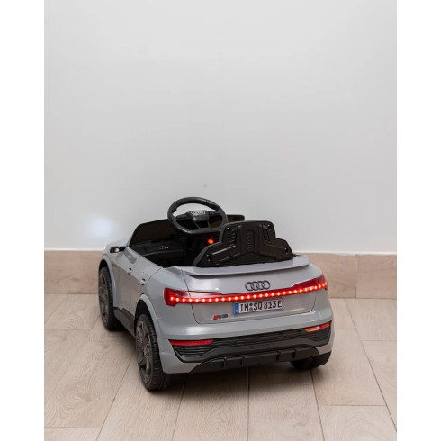 Macchina Elettrica per Bambini Audi Q8 Bianco 12V
