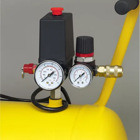 Outlet Compressore Aria 50 litri Stanley 1500W Motore Monofase 2 Hp