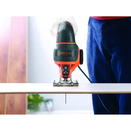 Seghetto Alternativo Black+Decker 550W Valigetta Taglio Legno Metallo