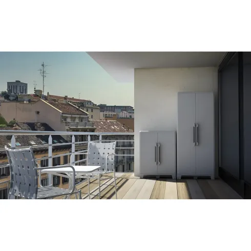 Armadio da Esterno 2 Ante in Pvc Resina Tuttopiani con Ripiano Mobile Modulare | Bricoshop24