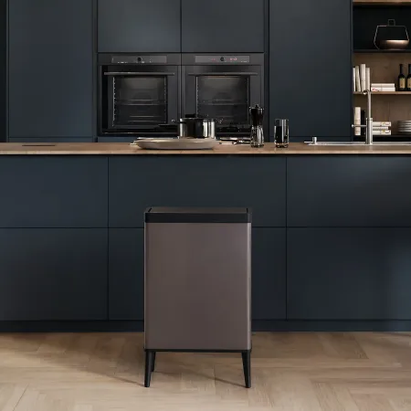 Pattumiera Keter 54L Rosa Perlato Apertura Push per Cucina con Gambe