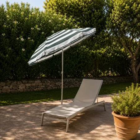 Ombrellone per Giardino 2x2 m Inclinabile Verde Bianco Sacca Tessuto
