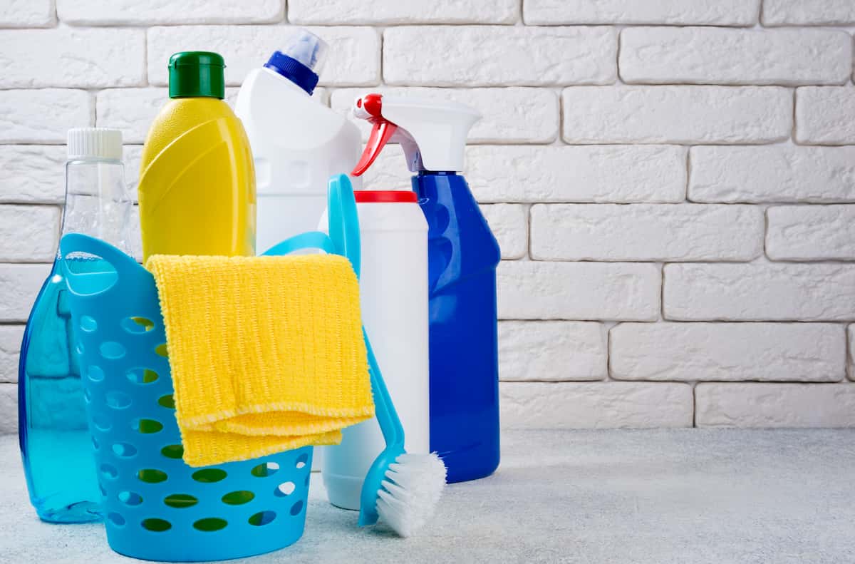 10 accessori indispensabili per la pulizia di casa